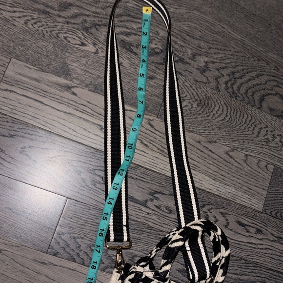 H&M Black and Cream Houndstooth Jacquard Tote Bag - Picture 14 of 17